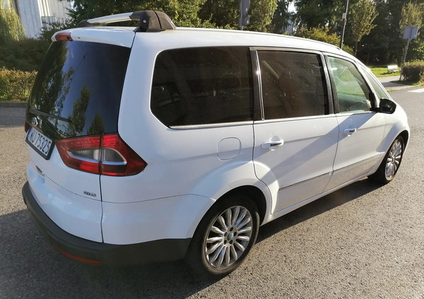 Ford Galaxy cena 26500 przebieg: 298000, rok produkcji 2010 z Warszawa małe 121